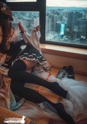 欧美亚洲另类制服先锋_BD英语完整版观看