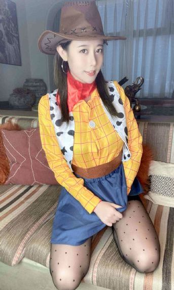 欧美侧脸头像女_4K免费全集观看