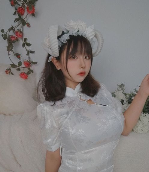欧美极品女同_迅雷1080