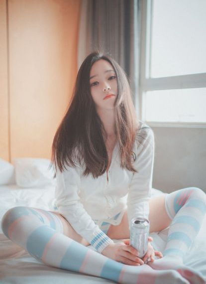 欧美色美色综合图_超清完整版观看