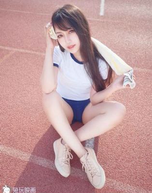 欧美大牌时尚女裙_BD国语BD在线观看