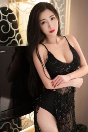 丰满女教师hd高清播放在线_蓝光高清电影在线
