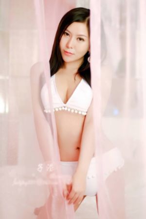 欧美干老肥女_1080P免费在线播放