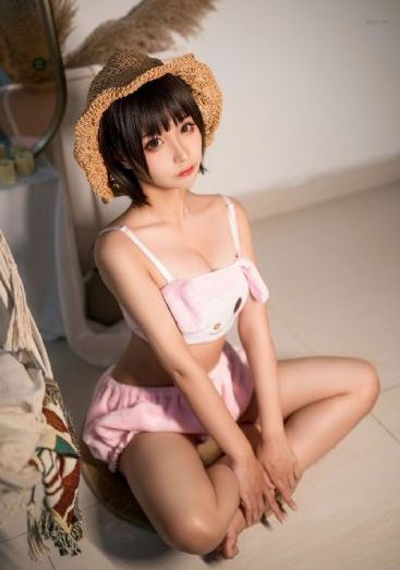 免费日韩美女电影_720完整在线观看