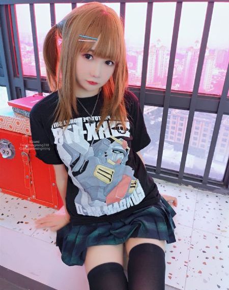 扒开美女胸狂揉视频电影_超清免费观看视频