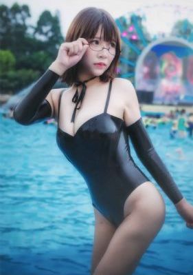 欧美辣妹丰乳肥臀图片_BD英语在线手机播放
